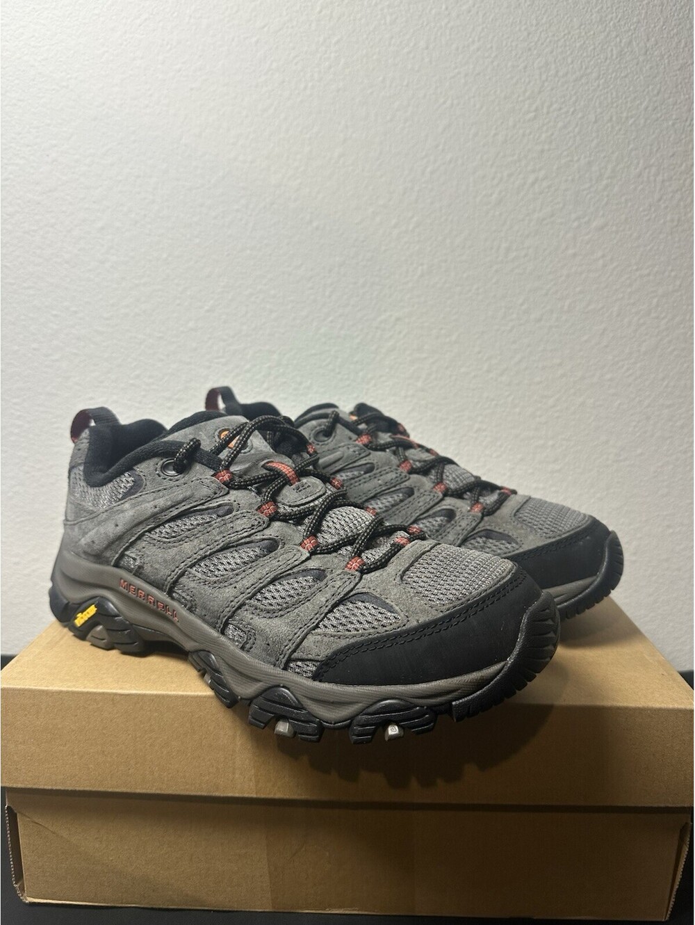 Merrell Moab 3 Hiking Shoes Beluga Color Size 8M Medium Width Men